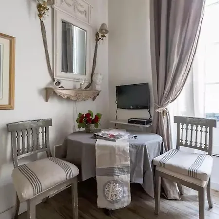 Apartament La Belle Du Marais Paryż